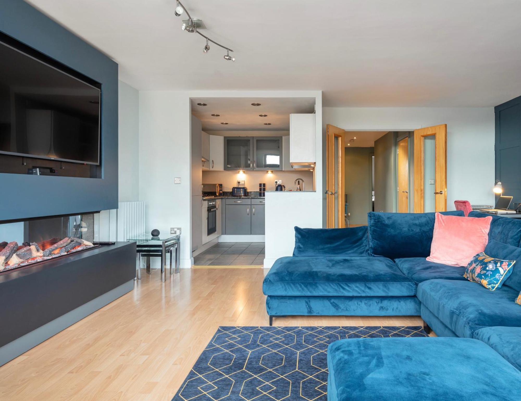 Excel, O2, Canary Wharf, London City Airport - Free Parking 외부 사진